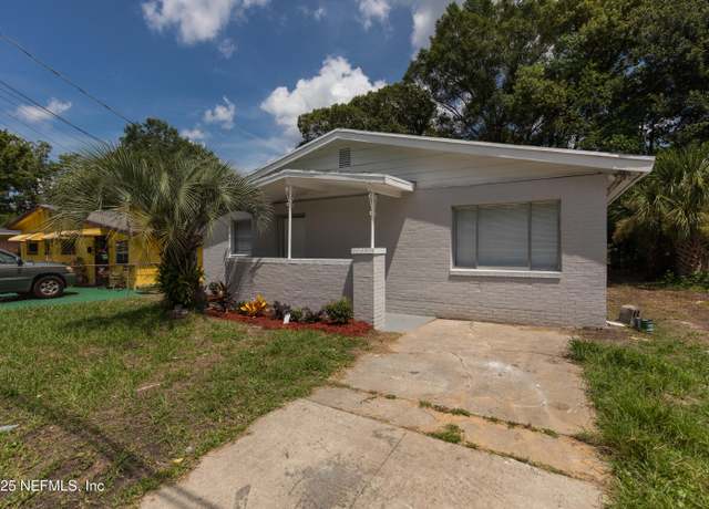 Property at 2255 W 13th St, Jacksonville, FL 32209, 4 beds, 2 baths