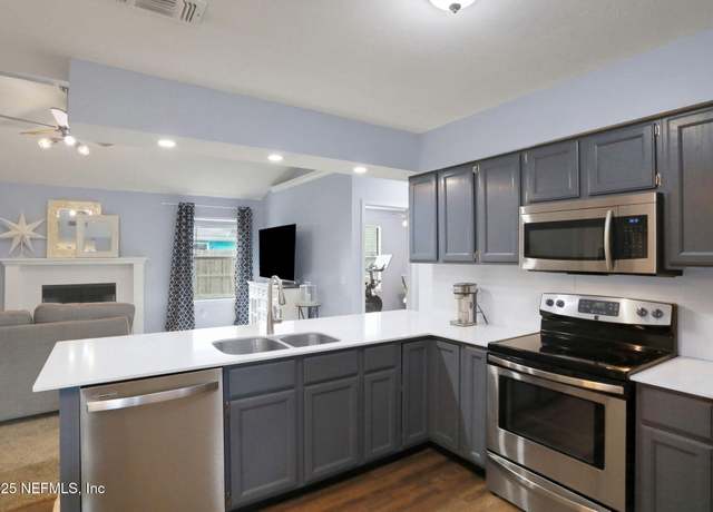 Property at 7961 Evening Flower Ln, Jacksonville, FL 32244, 3 beds, 2 baths