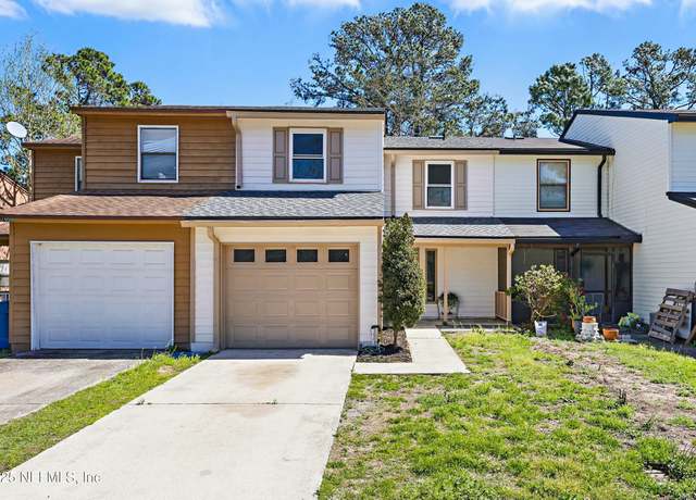 Property at 11657 Tanager Dr, Jacksonville, FL 32225, 3 beds, 2.5 baths