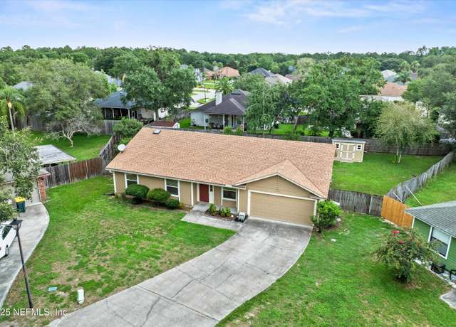 Property at 5553 Blackjack Grove Ln, Jacksonville, FL 32258, 3 beds, 2 baths