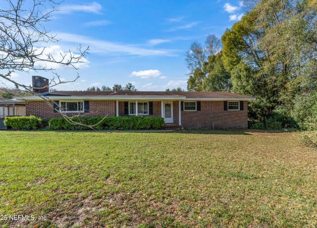 Property at 2113 State Road 16 W, Green Cove Springs, FL 32043, 4 beds, 2 baths