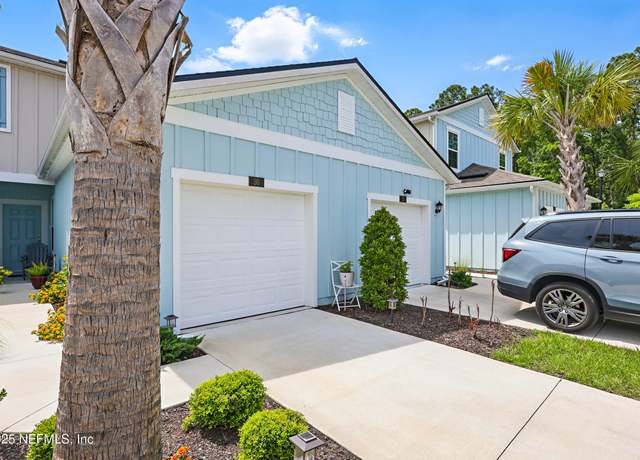 Property at 30 Summer Daze Dr, St. Augustine, FL 32095, 2 beds, 2.5 baths