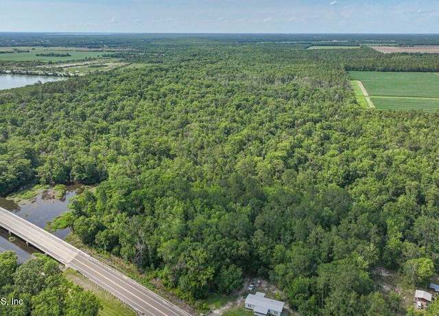 Property at 8100 Berns Ln, Hastings, FL 32145