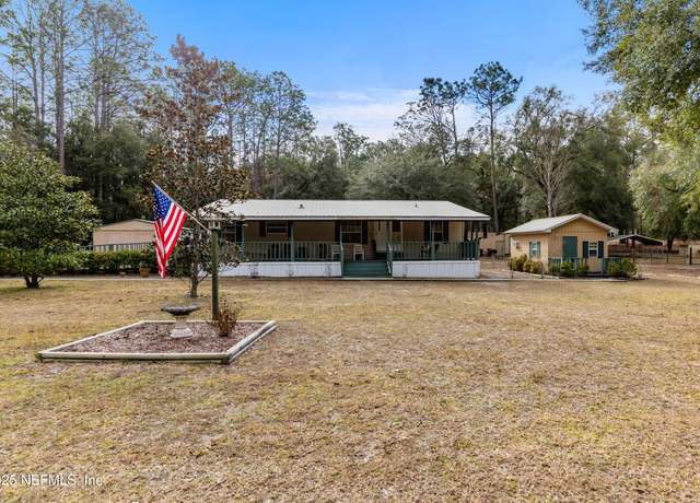 Property at 1719 NW 62nd Pl, Bell, FL 32619, 4 beds, 3 baths