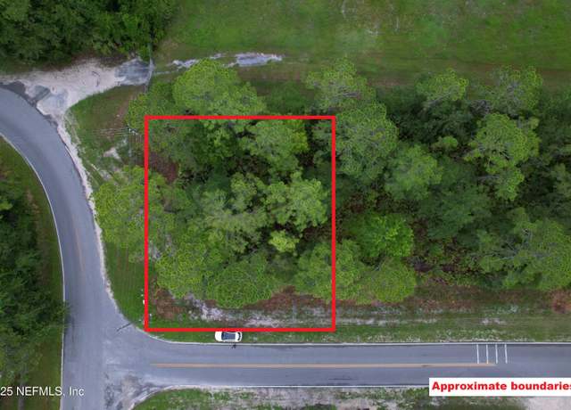 Property at 0 Rodeo Dr, Interlachen, FL 32148