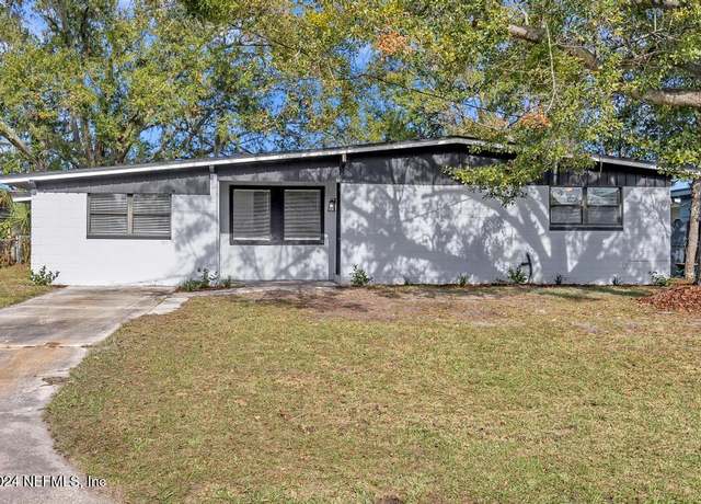 Property at 7821 Cezanne Dr N, Jacksonville, FL 32221, 3 beds, 2 baths