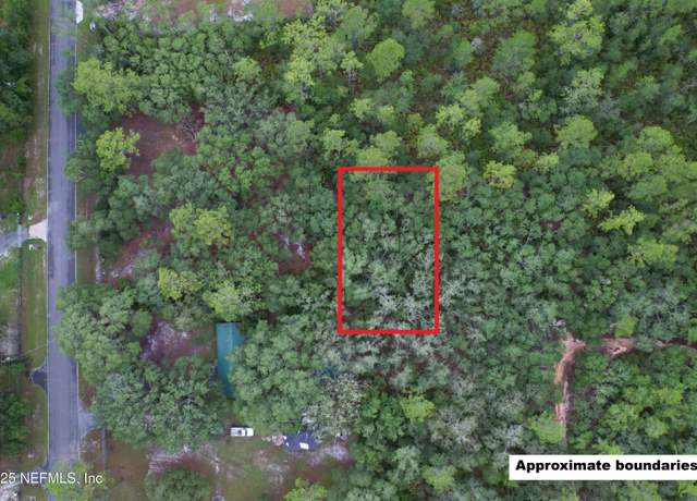 Property at 143 Dawson Ave, Interlachen, FL 32148