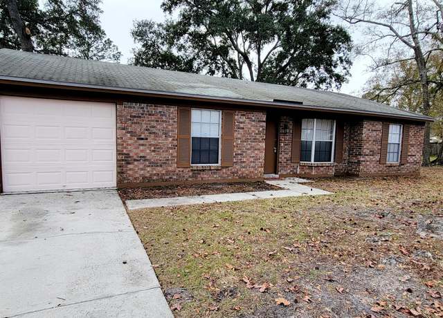 Property at 2683 Pinewood Blvd N, Middleburg, FL 32068, 3 beds, 2 baths