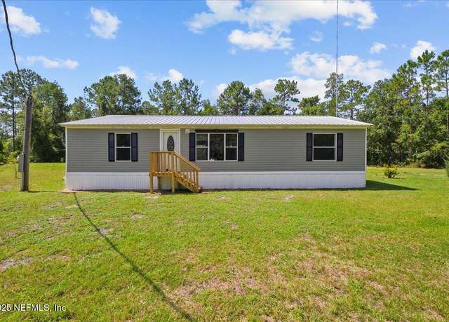 Property at 713 Hickory Nut Trl, Satsuma, FL 32189, 3 beds, 2 baths