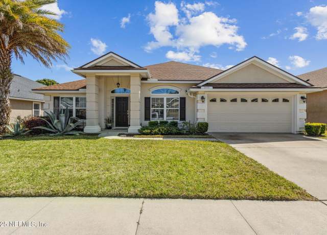 Property at 33119 Sawgrass Parke Pl, Fernandina Beach, FL 32034, 4 beds, 2 baths