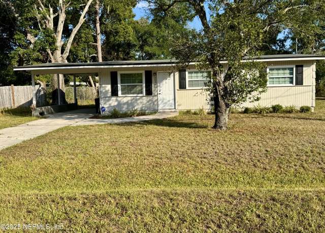 Property at 353 Wildwood Ln, Orange Park, FL 32073, 4 beds, 1 bath