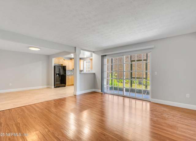 Property at 5201 Atlantic Blvd #45, Jacksonville, FL 32207, 2 beds, 2 baths