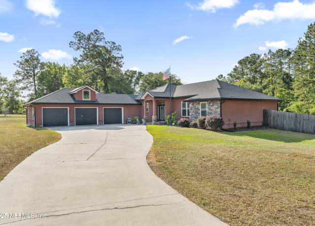 Property at 14218 Camelot Pl, Macclenny, FL 32063, 3 beds, 3 baths