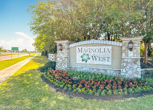 Property at 1967 Pebble Point Dr, Green Cove Springs, FL 32043, 3 beds, 2 baths
