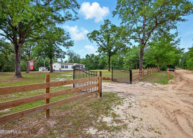 Property at 17187 Liller Rd, Hilliard, FL 32046, 3 beds, 2 baths