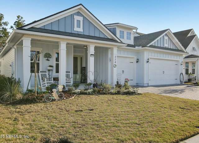 Property at 324 Sawgrass Dr, Yulee, FL 32097, 4 beds, 3 baths