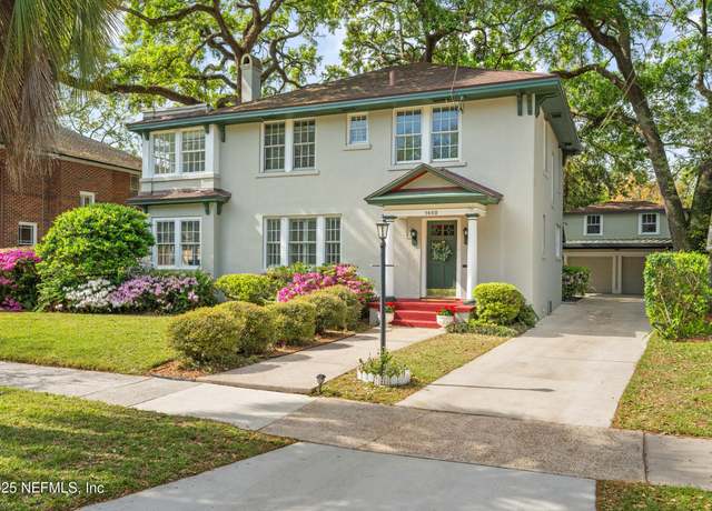 Property at 1450 Edgewood Cir, Jacksonville, FL 32205, 4 beds, 2.5 baths