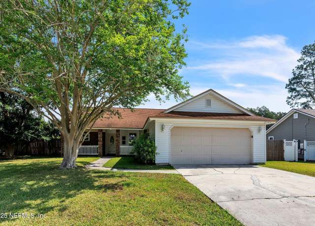 Property at 1727 Penzance Pkwy, Middleburg, FL 32068, 3 beds, 2 baths