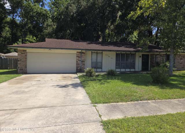 Property at 1727 Poplar Dr, Orange Park, FL 32073, 3 beds, 2 baths