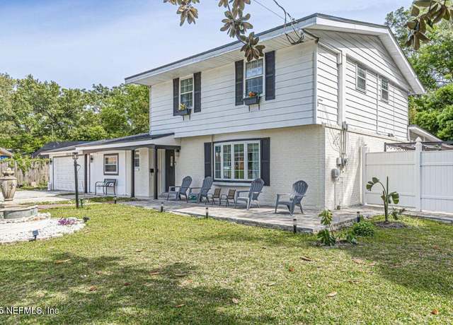 Property at 5825 Buckley Ct, Jacksonville, FL 32244, 5 beds, 2 baths