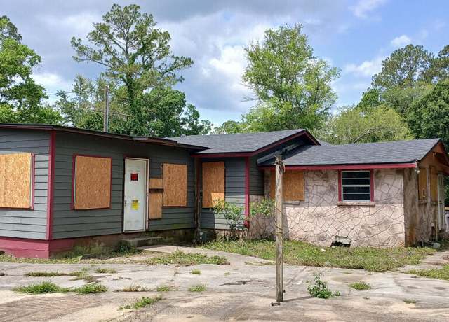 Property at 5851 Dunmire Ave, Jacksonville, FL 32219, 3 beds, 1 bath