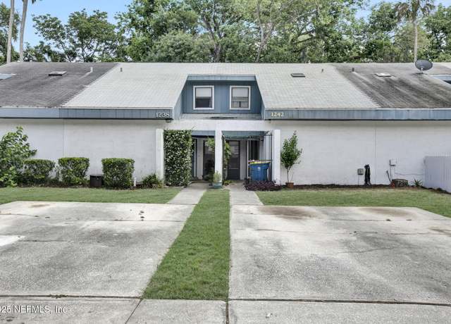 Property at 1242 Bayshore Dr N, Jacksonville, FL 32233, 2 beds, 2 baths