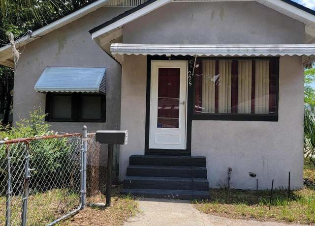 Property at 225 W 61st St, Jacksonville, FL 32208, 3 beds, 2 baths