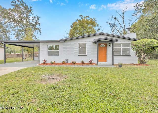 Property at 6848 La Paz Ct, Jacksonville, FL 32244, 3 beds, 2 baths