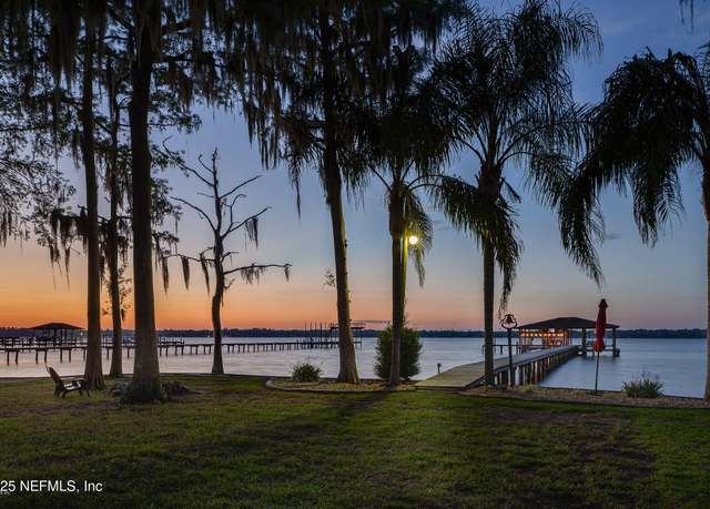 Property at 1823 N Lakeshore Dr, Fleming Island, FL 32003, 4 beds, 2.5 baths
