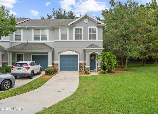 Property at 5901 Parkstone Crossing Dr, Jacksonville, FL 32258, 2 beds, 2.5 baths