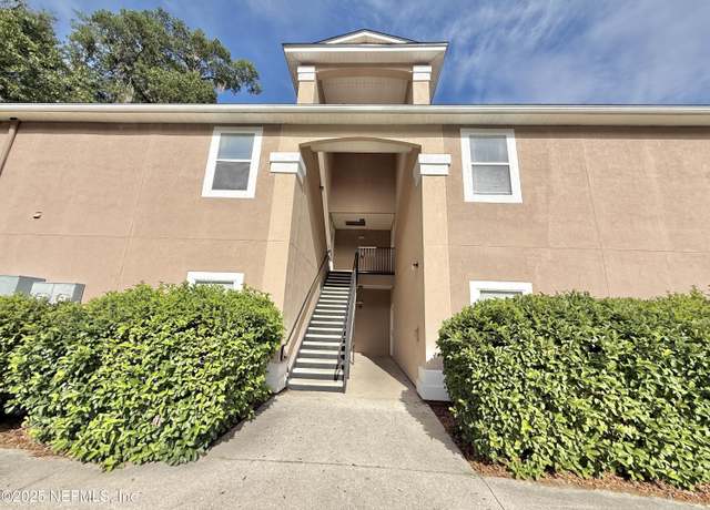 Property at 6788 Manotak Oaks Dr #207, Jacksonville, FL 32210, 3 beds, 2 baths