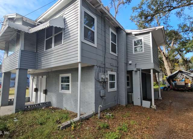 Property at 1359 W 22nd St, Jacksonville, FL 32209, 6 beds, 2 baths