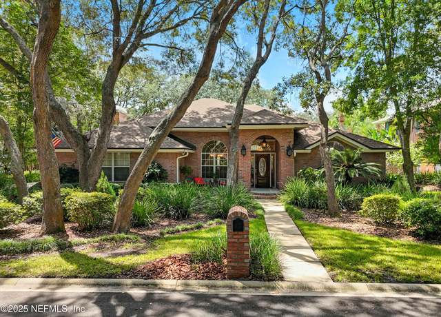 Property at 1022 Seawood Dr, Neptune Beach, FL 32266, 4 beds, 2.5 baths