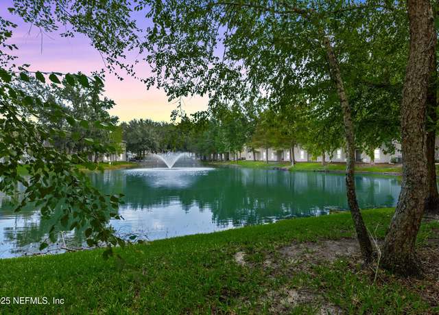 Property at 6094 Maggies Cir #109, Jacksonville, FL 32244, 3 beds, 2 baths