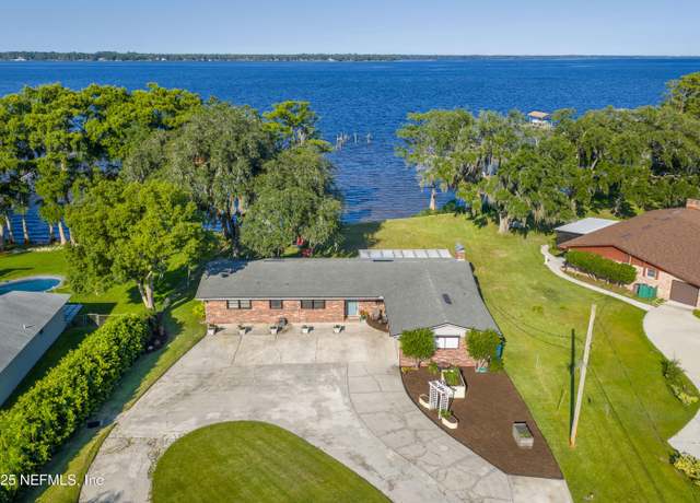 Property at 3217 River Rd, Green Cove Springs, FL 32043, 3 beds, 2.5 baths