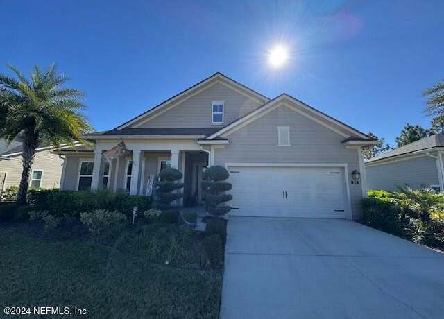 Property at 211 Dolcetto Dr, St. Augustine, FL 32092, 4 beds, 3 baths