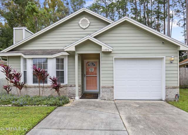 Property at 11495 Mandarin Glen Cir E, Jacksonville, FL 32223, 3 beds, 2 baths