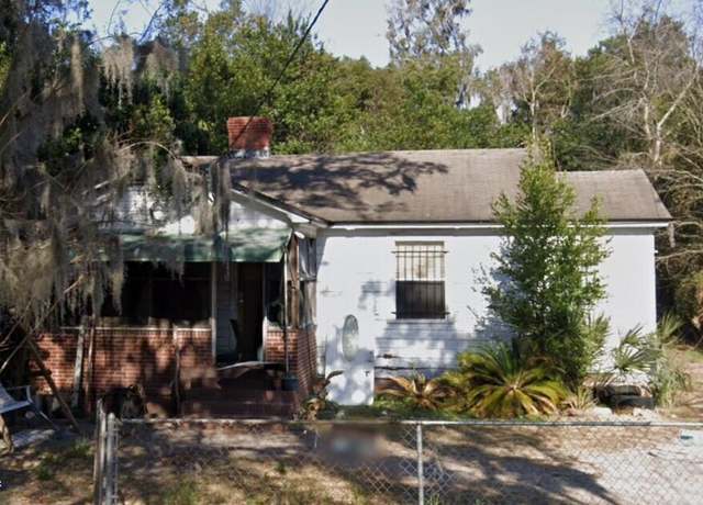 Property at 235 Lawton Ave, Jacksonville, FL 32208, 2 beds, 1 bath