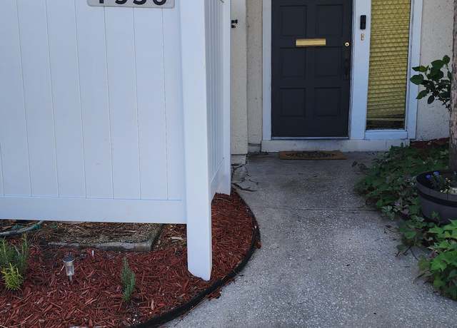 Property at 7936 Los Robles Ct #7936, Jacksonville, FL 32256, 4 beds, 3 baths