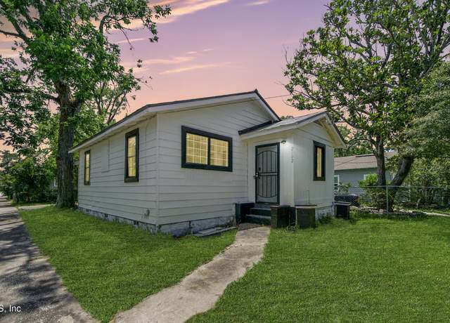 Property at 2002 Baldwin St, Jacksonville, FL 32209, 2 beds, 1 bath