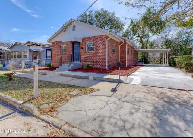 Property at 1730 W 14th St, Jacksonville, FL 32209, 3 beds, 2 baths