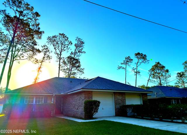 Property at 70 Red Mill Dr #A, Palm Coast, FL 32164, 6 beds, 4 baths