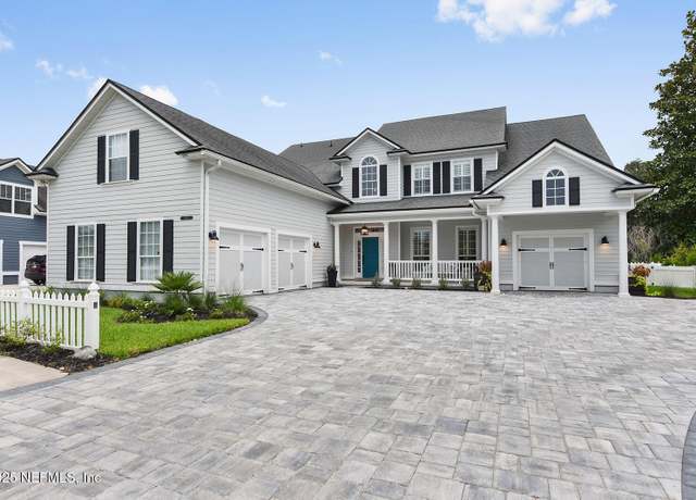 Property at 1842 Paradise Moorings Blvd, Middleburg, FL 32068, 5 beds, 5 baths