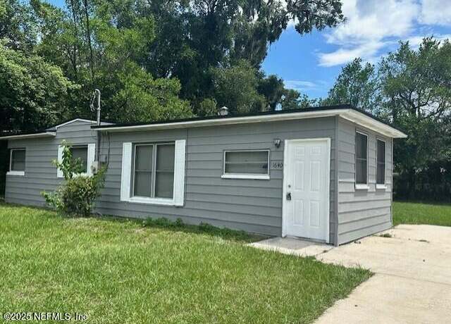 Property at 1640 Forest Hills Rd, Jacksonville, FL 32208, 3 beds, 1 bath