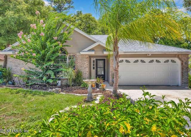 Property at 958 Long Lake Dr, Jacksonville, FL 32225, 3 beds, 2 baths