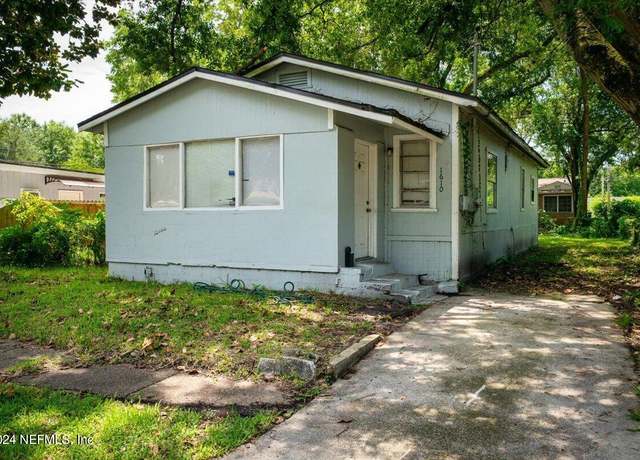 Property at 1610 W 17th St, Jacksonville, FL 32209, 2 beds, 1 bath