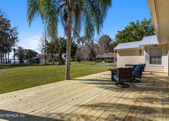 Property at 2380 SE 43rd St, Keystone Heights, FL 32656, 3 beds, 2.5 baths