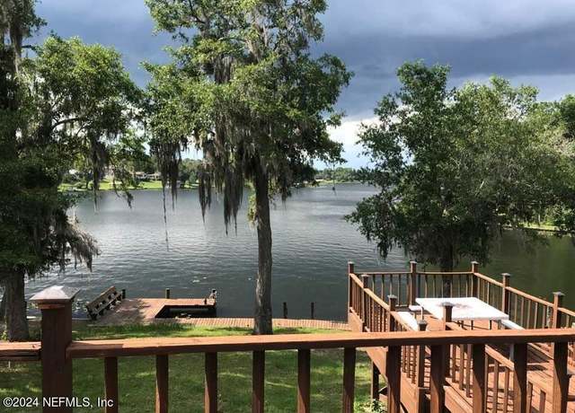 Property at 268 Wesley Rd, Green Cove Springs, FL 32043, 5 beds, 4 baths