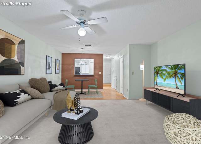 Property at 85 Debarry Ave #1064, Orange Park, FL 32073, 2 beds, 2.5 baths