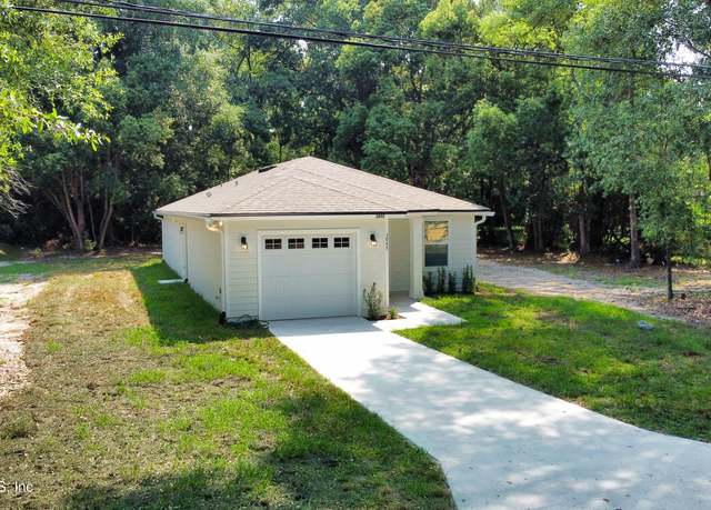 Property at 3945 Ribault River Ln, Jacksonville, FL 32208, 3 beds, 2 baths